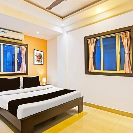 Super Hotel O Baguiati Nager Bazaar Eksteriør bilde