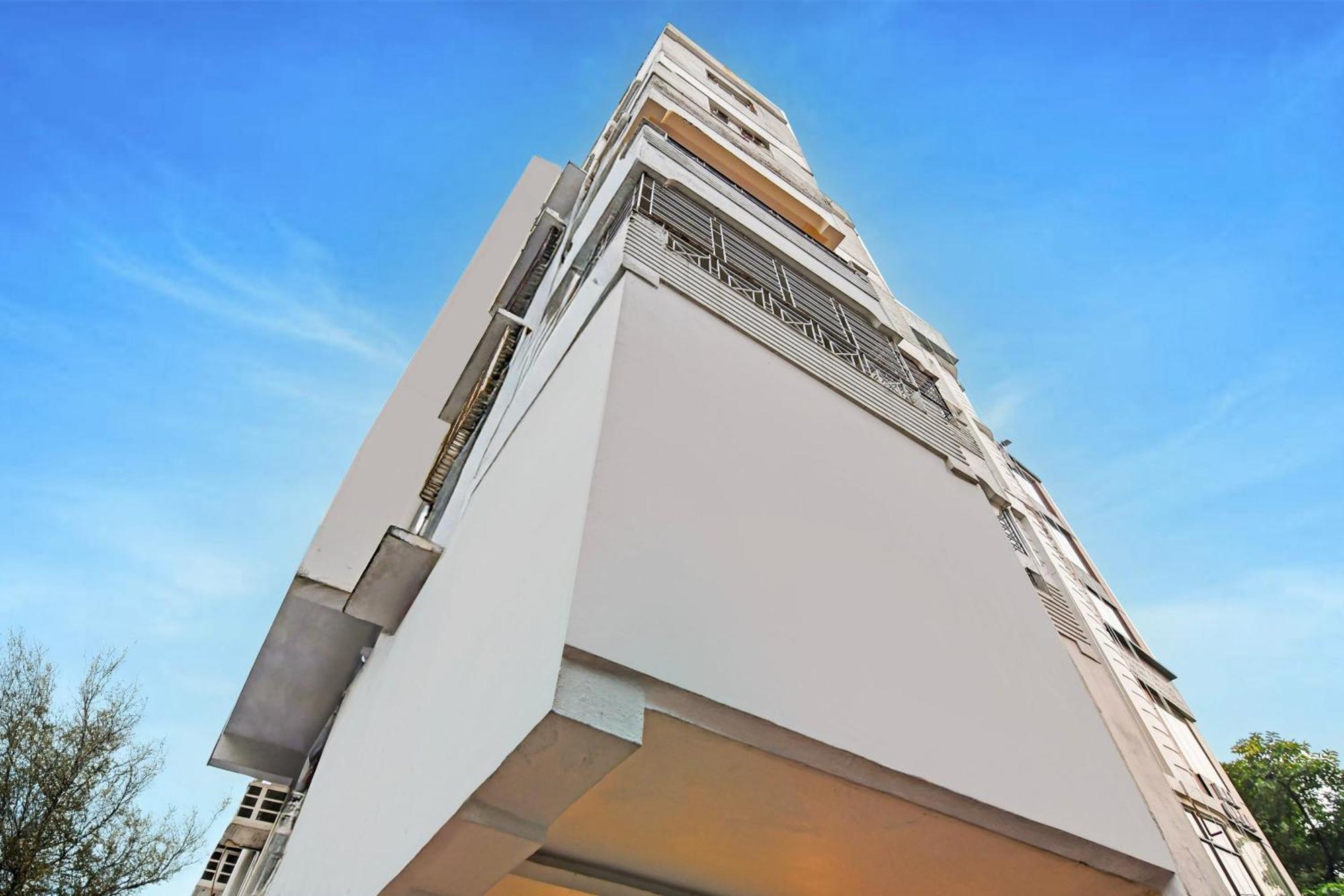 Super Hotel O Baguiati Nager Bazaar Eksteriør bilde